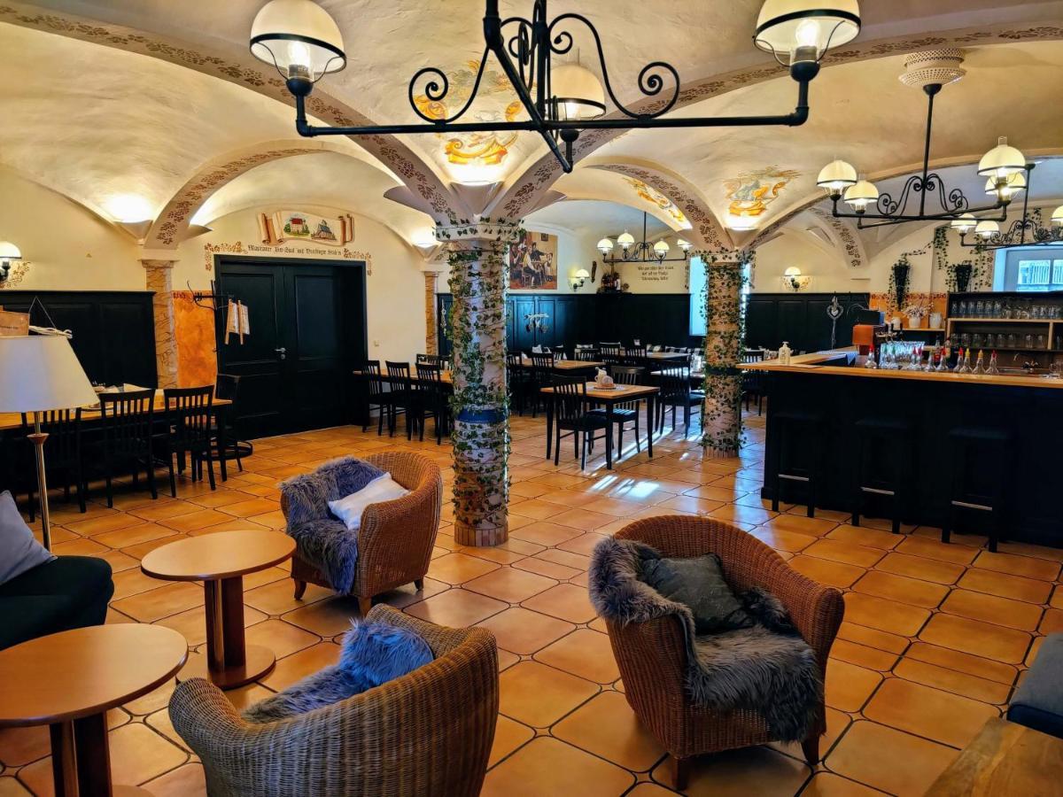 A8 Hotel Im Darchinger Hof Bed & Breakfast - Zwischen Holzkirchen Und Weyarn - Zwischen Muenchen Salzburg Und Innsbruck - Kurz Vor Dem Irschenberg Exteriör bild