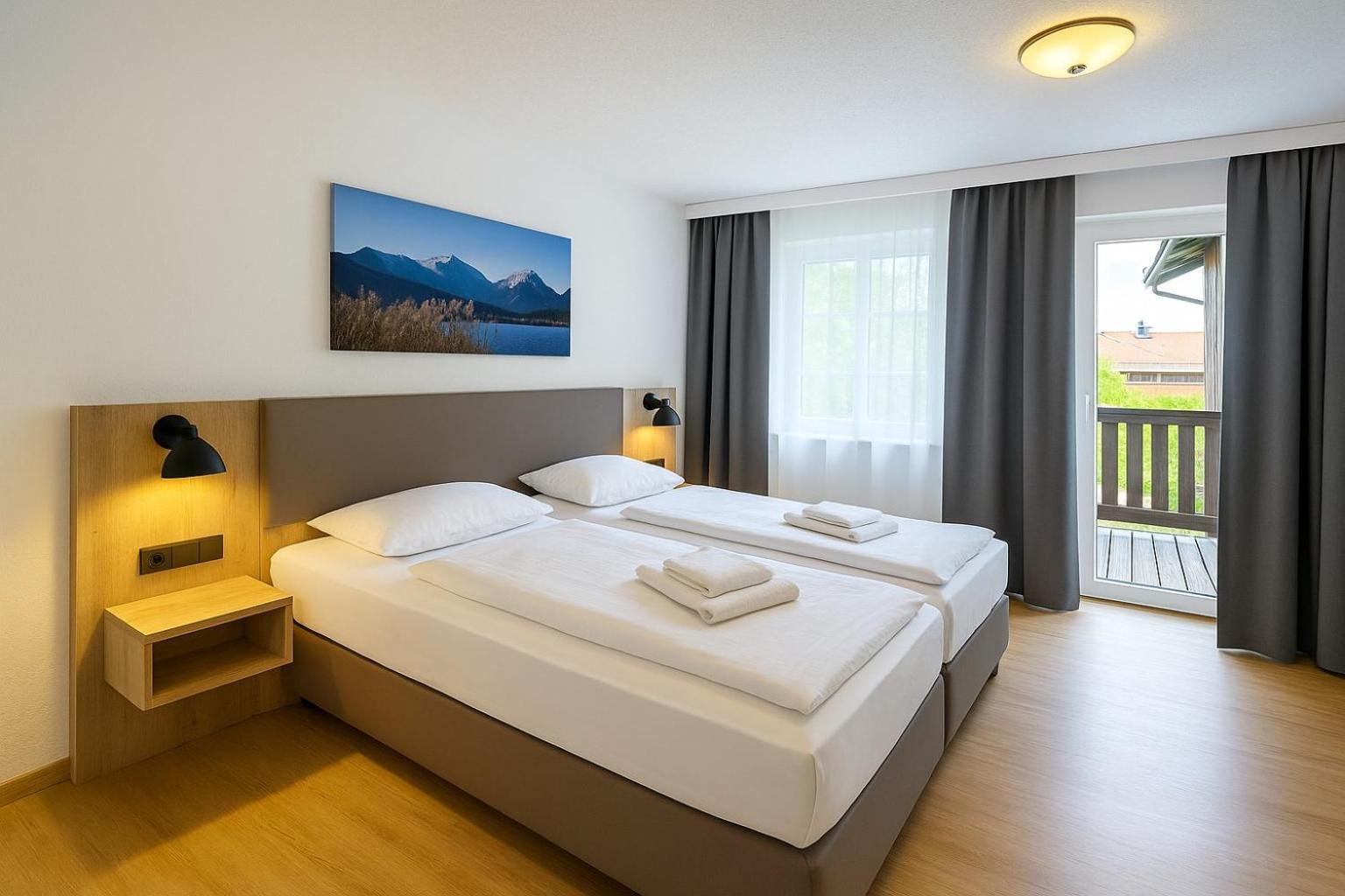 A8 Hotel Im Darchinger Hof Bed & Breakfast - Zwischen Holzkirchen Und Weyarn - Zwischen Muenchen Salzburg Und Innsbruck - Kurz Vor Dem Irschenberg Exteriör bild