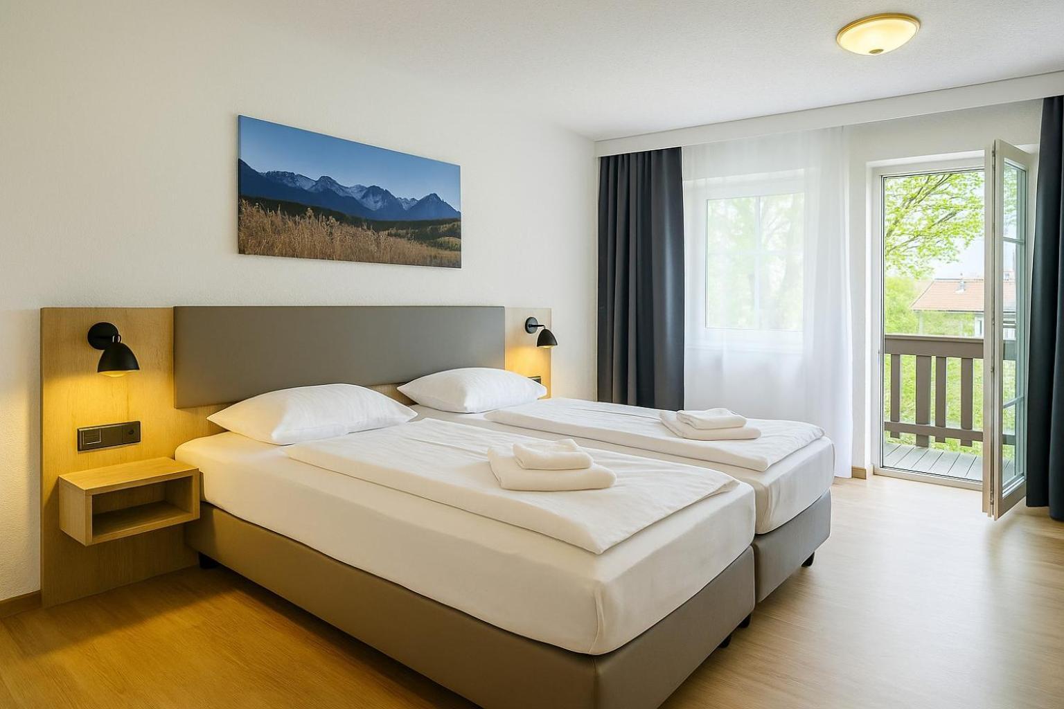 A8 Hotel Im Darchinger Hof Bed & Breakfast - Zwischen Holzkirchen Und Weyarn - Zwischen Muenchen Salzburg Und Innsbruck - Kurz Vor Dem Irschenberg Exteriör bild